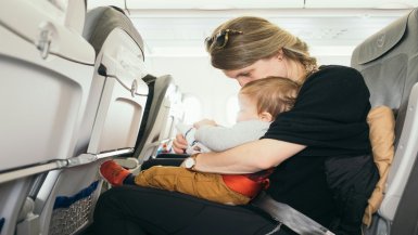 Viajar de avião com bebê